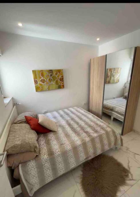 2 Bedroom Apartment In Msida, Malta Екстер'єр фото